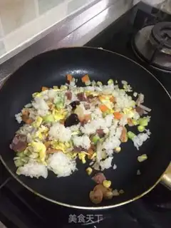 Make Pelican fried rice step 1