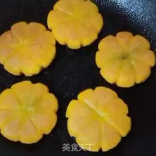 Make Pumpkin rice cake step 10