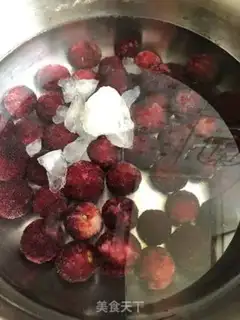 Make Ice-cold Yang Mei Tong step 2