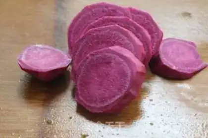 Make Potato carnations step 0
