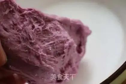 Make Potato carnations step 5