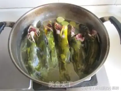 Make Squirty broth step 3