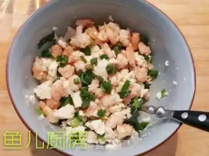 Make Shrimp onions tofu box step 12