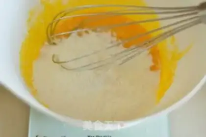 Make Slurped sea salt cap cake step 17