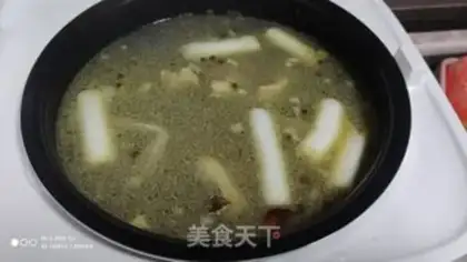 Make Chicken soup and hot rice step 7