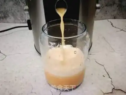 Make Hammelon strawberry juice step 3