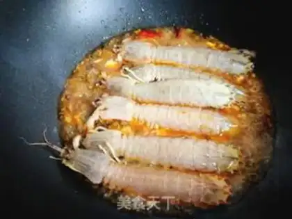 Make Spicy leather shrimp step 7