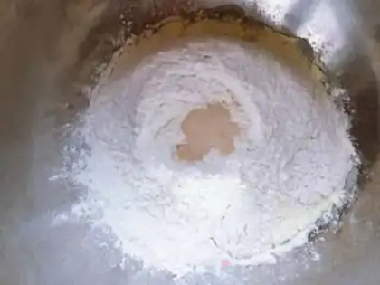 Make caterpillar bread step 1