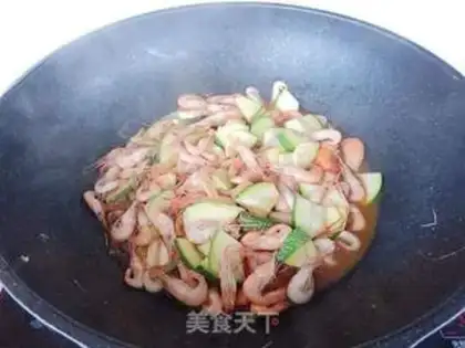 Make Pumpkin shrimp step 5