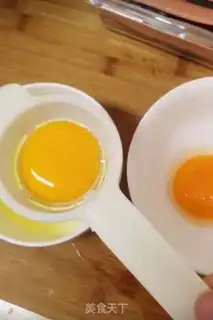 Make Colored eggs step 2