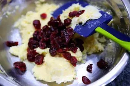 Make All wheat cranberry soufflé step 6
