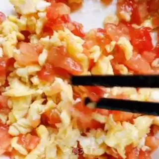Make Tomato egg varnish step 5