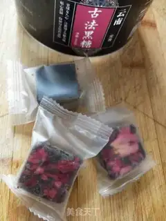 Make Red sugar mushroom bag step 1