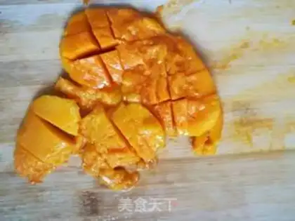Make Mango milkshake step 2
