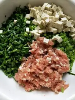 Make A tofu meat bag step 1