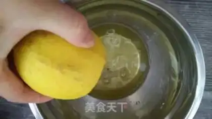 Make A guacamole cake step 7