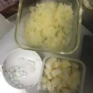 Make Sydney Silver Ear soup step 1