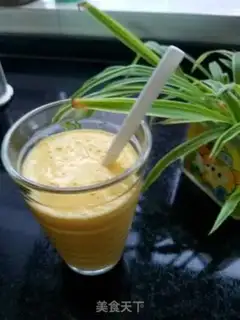 Make Mango banana shake step 4