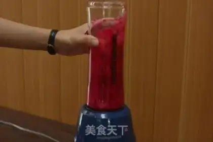 Make Summer cups of juice step 5