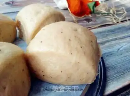 Make Red sugar buns step 7