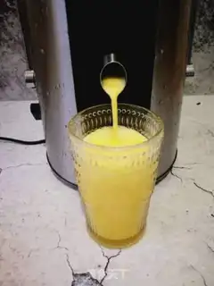 Make Fresh pineapple juice step 3