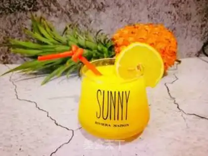 Make Fresh pineapple juice step 5