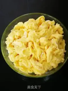 Make Scrambled eggs step 3
