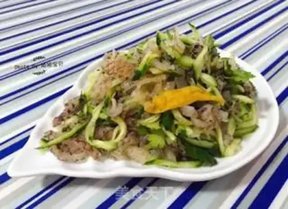 Make Pyramids with pickles step 5
