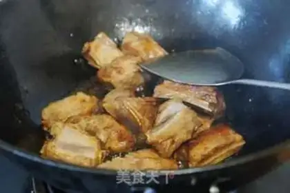Make Cracker mushrooms step 3
