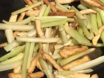 Make Celery dry step 2