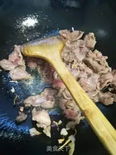 Make Gold pin mushroom beef step 2