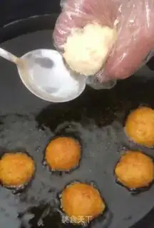 Make Carrotsinball step 3