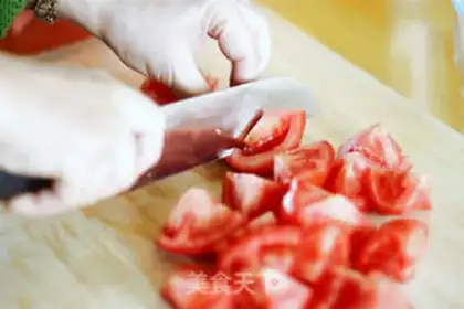 Make Tomato sauce must be the best sauce ever step 0