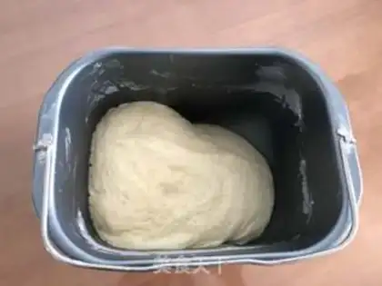Make Butter sugar bread step 2