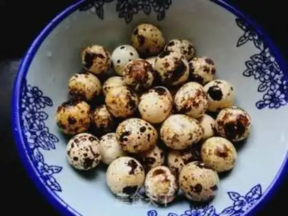 Make The halogenated quail egg step 0
