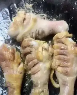 Make Coke chicken leg step 2
