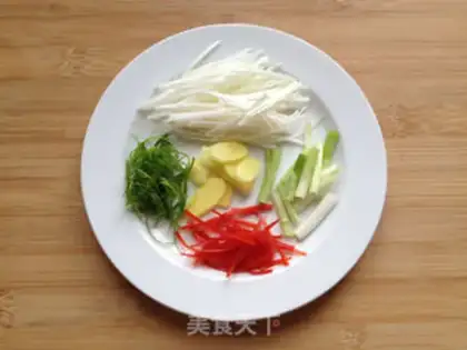 Make Clearing Antarctic ice fish step 1