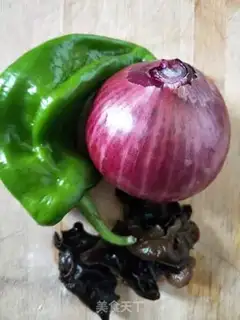 Make Onion fried wood step 0