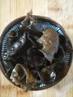 Make Onion fried wood step 2