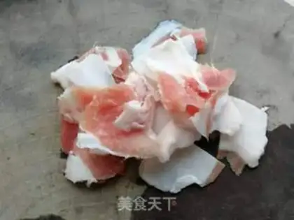Make Shrimp skin and cabbage step 1