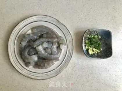 Make Cheese and shrimp step 0