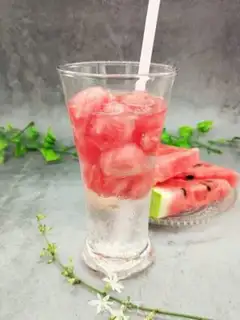 Make Cold watermelon iced water step 3