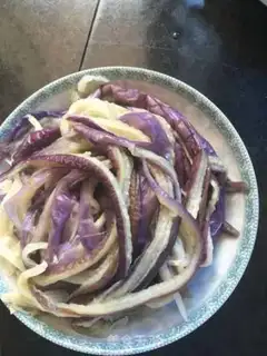 Make The cold hand tore the eggplant step 2