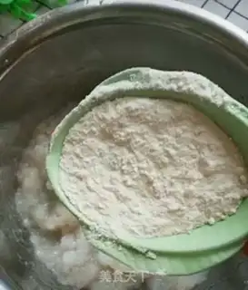 Make Crayfish balls step 3
