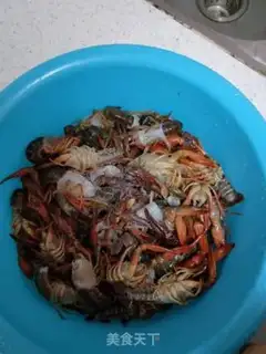Make Spicy lobster step 0