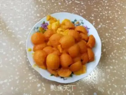 Make Mango yogurt shake step 2