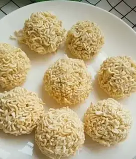 Make Crayfish balls step 8