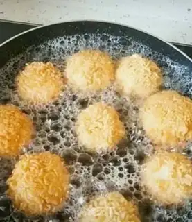 Make Crayfish balls step 9