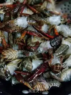 Make Spicy lobster step 5
