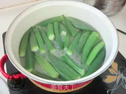 Make Garlic aces step 2